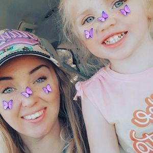 Meet your Posher, Katie